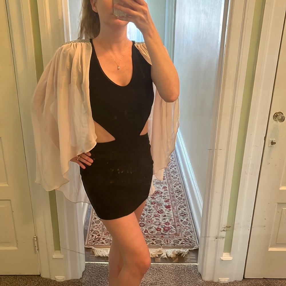 - Rene’e London cut out  dress
